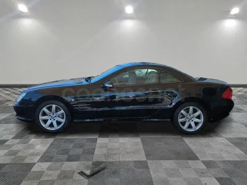 Usado Mercedes SL350 245 CV (180 kW) 2003 Negro Descapotable