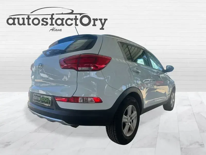 Usado Kia Sportage 135 CV (99 kW) 2014 Blanco SUV
