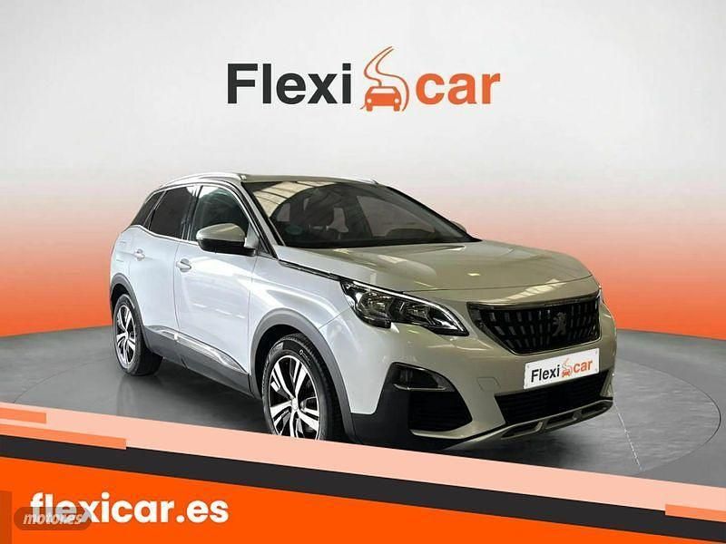 Usado Peugeot 3008 Allure 130 CV (95 kW) 2020 Blanco SUV