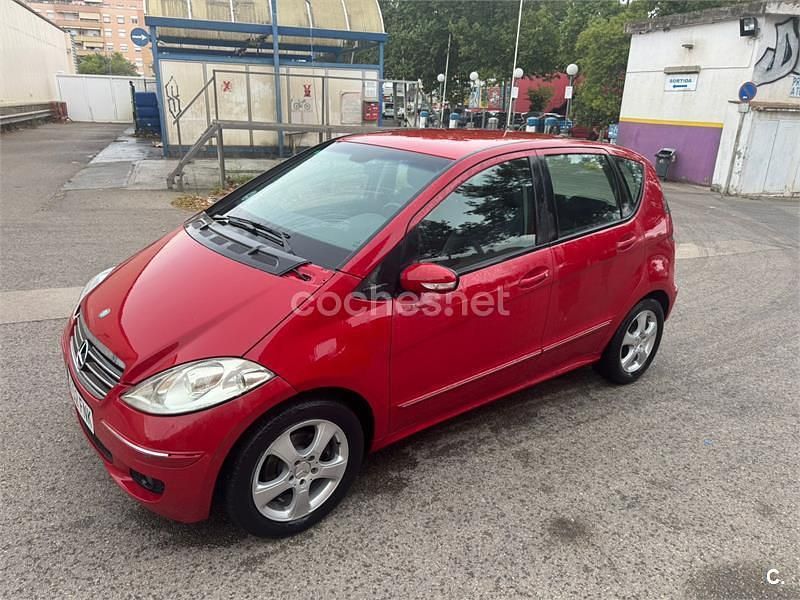 Rojo Usado 2007 Mercedes A180 Avantgarde Monovolumen | 3499 € (Buen precio) - Imagen 1/4