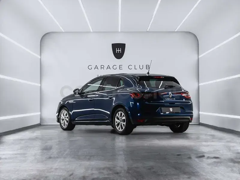 Usado Renault Mégane IV LIMITED 140 CV (102 kW) 2020 Azul Berlina
