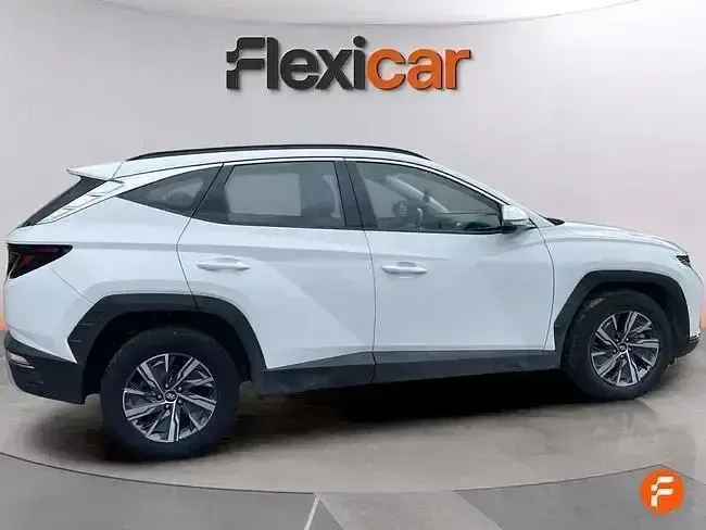Usado Hyundai Tucson Style 180 CV (132 kW) 2021 Blanco SUV