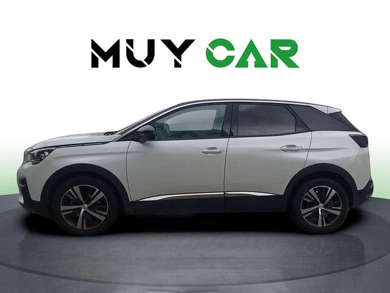 Usado Peugeot 3008 Allure 165 CV (121 kW) 2018 Blanco SUV
