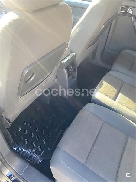 Usado VW Touran Edition 105 CV (77 kW) 2006 Negro Monovolumen