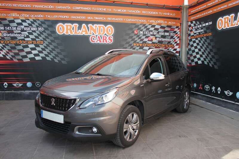 Gris / plata Usado 2018 Peugeot 2008 Style SUV | 12.500 € (Precio justo) - Imagen 1/4