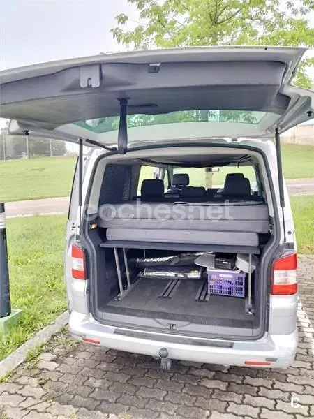 Usado VW Multivan Comfortline 174 CV (127 kW) 2006 Gris / plata Monovolumen