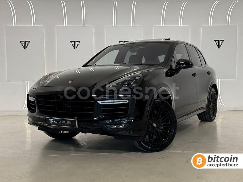 Negro Usado 2015 Porsche Cayenne Turbo SUV | 45.900 € - Imagen 1/4