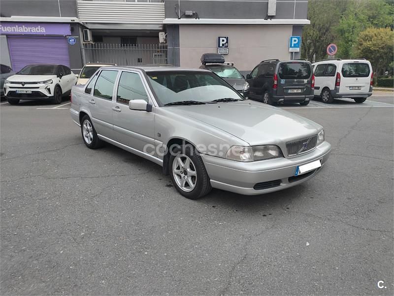 Usado Volvo S70 140 CV (102 kW) 1999 Gris / plata Berlina