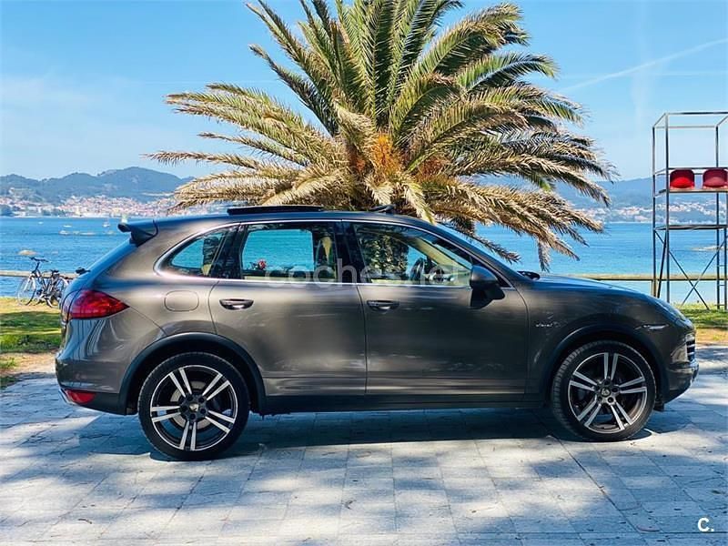 Usado Porsche Cayenne 240 CV (176 kW) 2012 Beige SUV