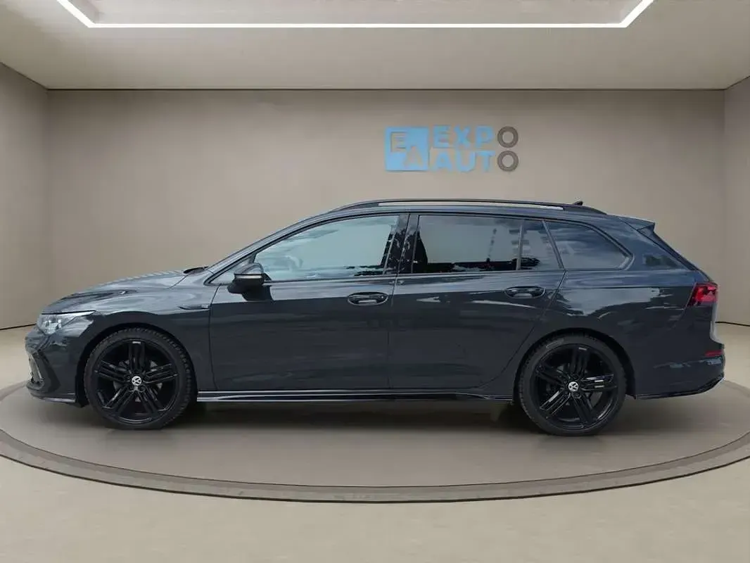 Usado VW Golf VIII R-line 150 CV (110 kW) 2021 Gris Familiar