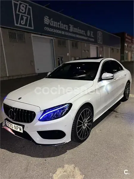 Usado Mercedes C220 170 CV (125 kW) 2015 Blanco Berlina