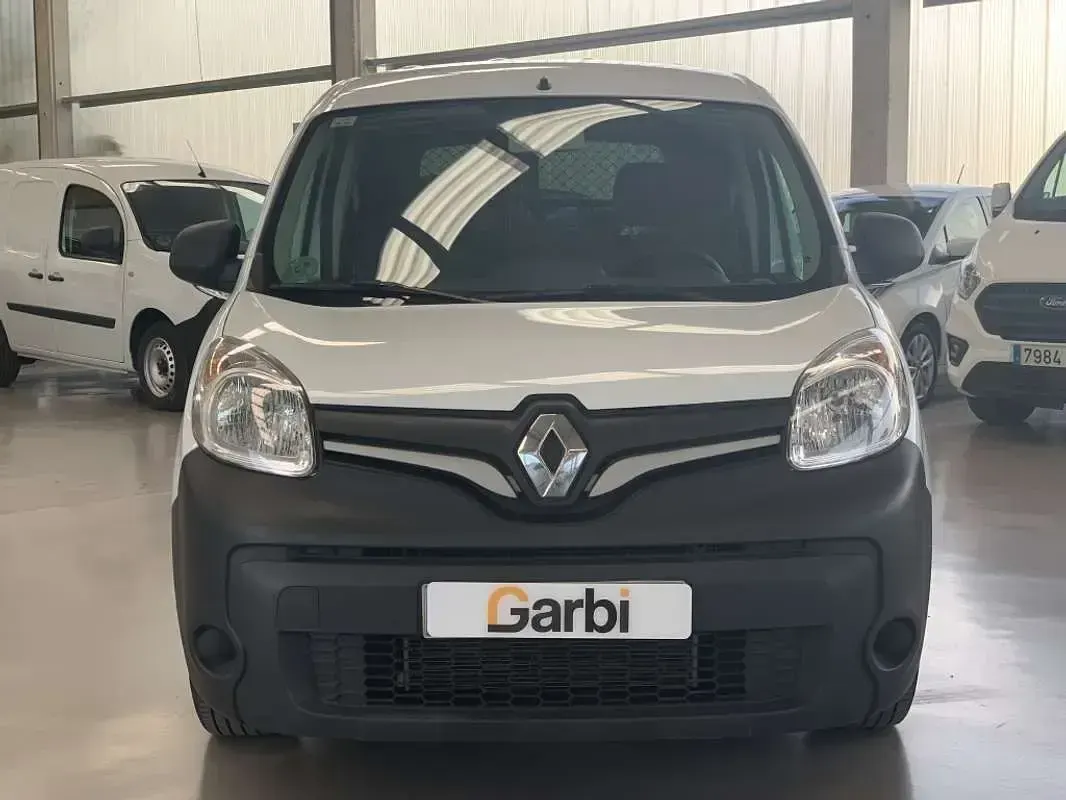 Usado Renault Kangoo 80 CV (58 kW) 2020 Blanco Monovolumen
