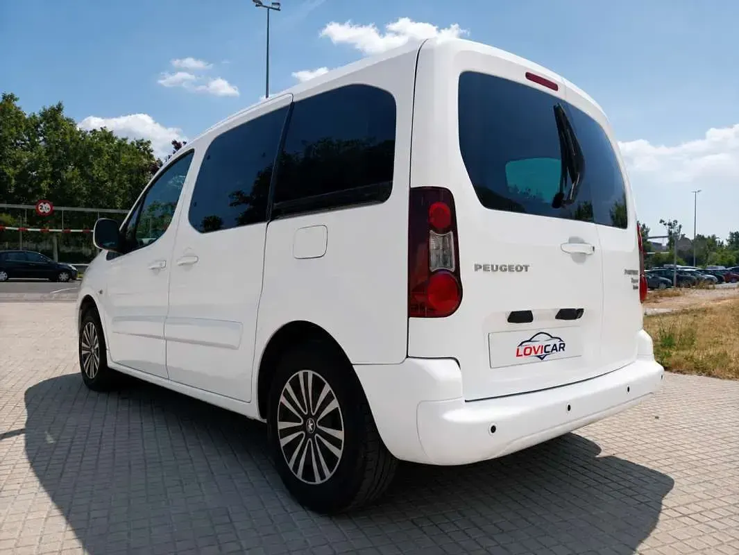 Usado Peugeot TePee Active 99 CV (72 kW) 2016 Blanco Van