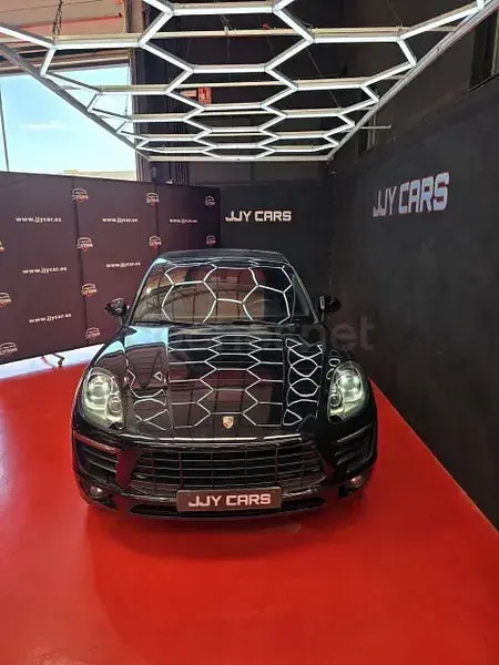Usado Porsche Macan 258 CV (189 kW) 2018 Negro SUV
