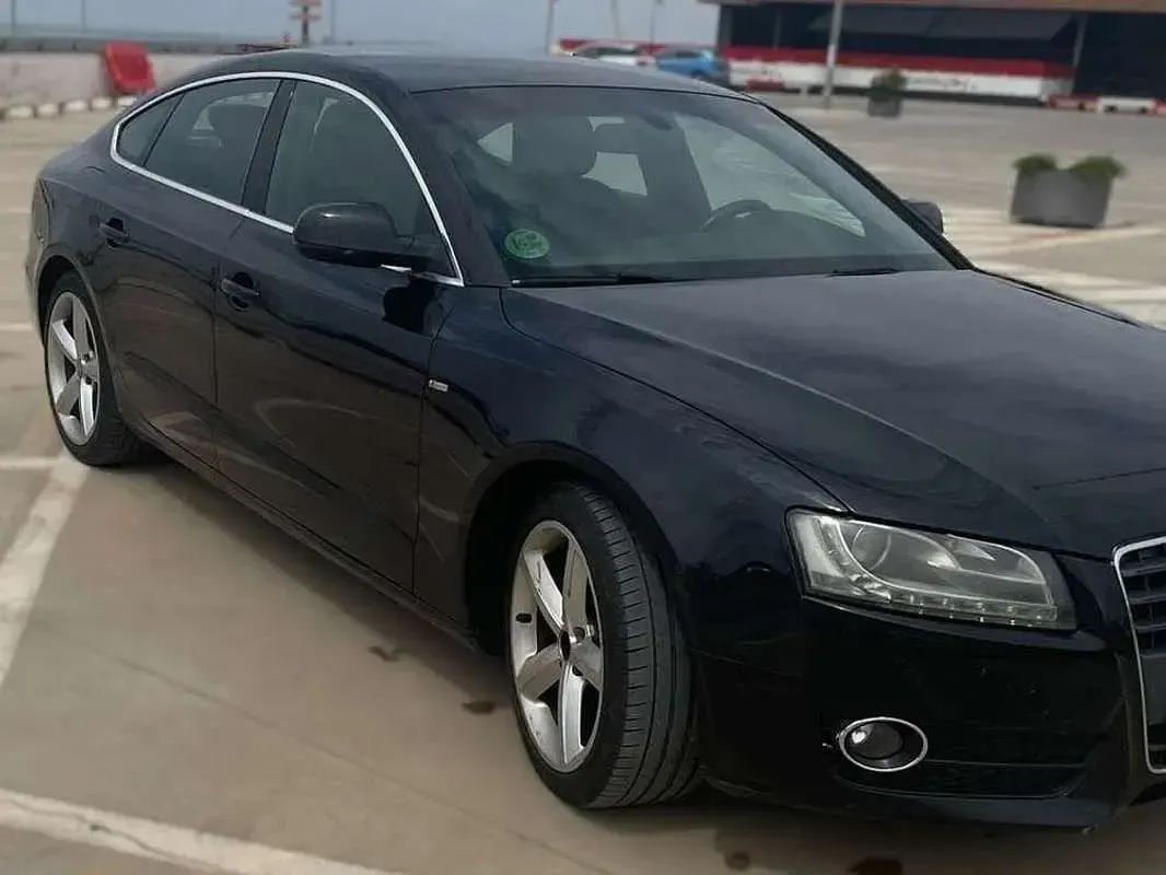 Usado Audi A5 Sportback Premium 211 CV (155 kW) 2010 Negro Utilitario