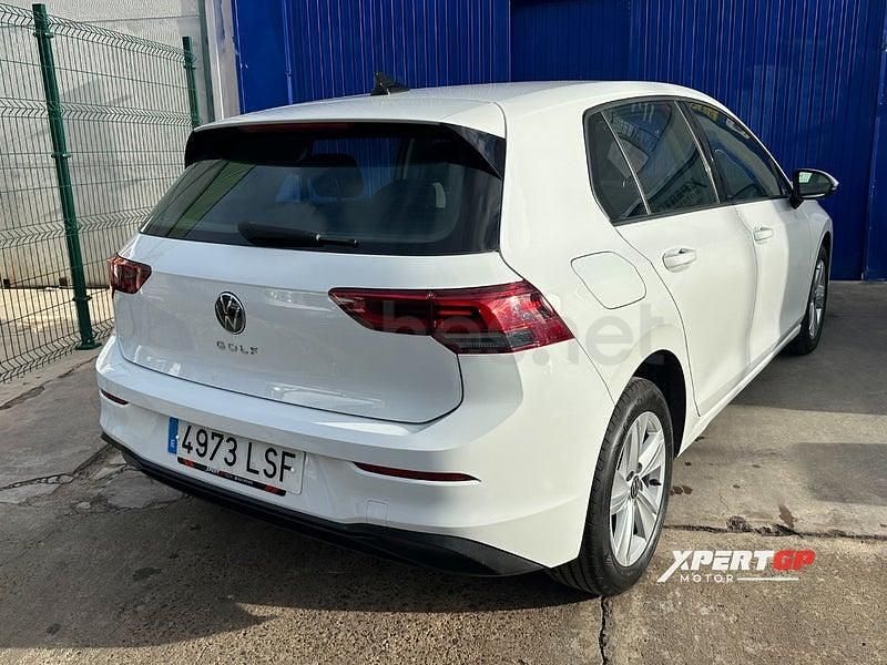 Usado VW Golf VIII 115 CV (84 kW) 2021 Blanco Berlina