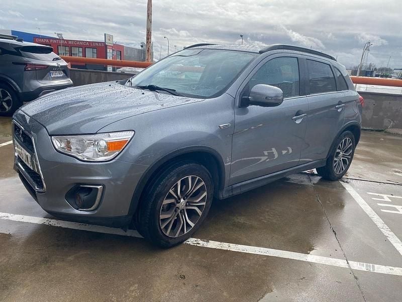 Usado Mitsubishi ASX Motion 117 CV (86 kW) 2017 Gris SUV