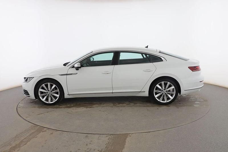Usado VW Arteon Elegance 150 HP (110 kW) 2018 Branco Sedan