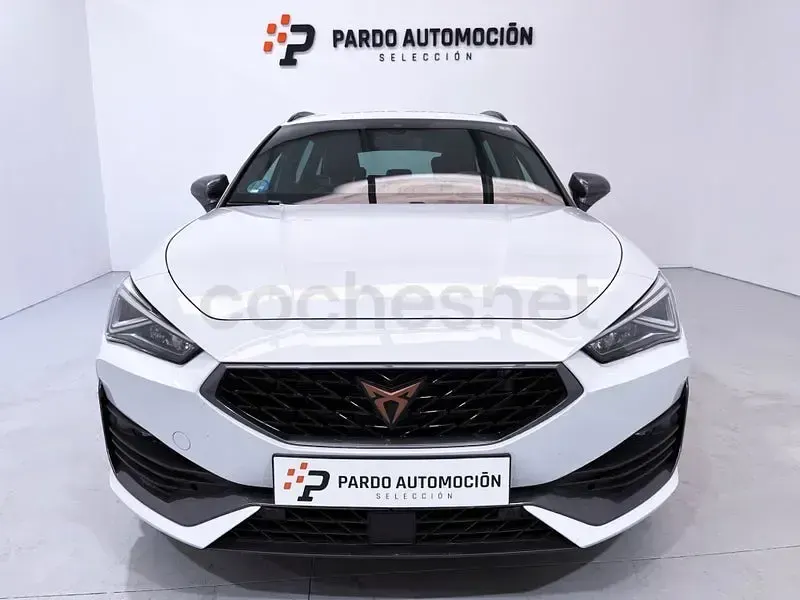 Usado Cupra Leon 150 CV (110 kW) 2023 Blanco Familiar