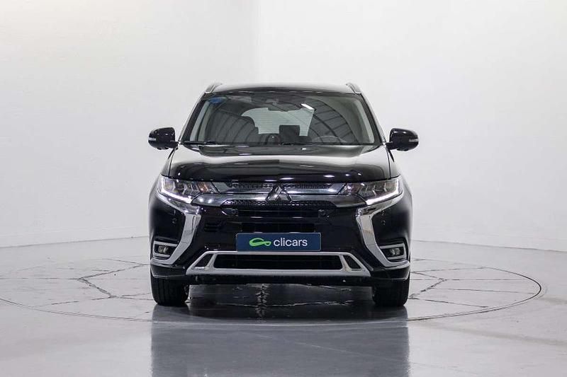 Usado Mitsubishi Outlander P-HEV Edition 224 CV (164 kW) 2021 Negro SUV