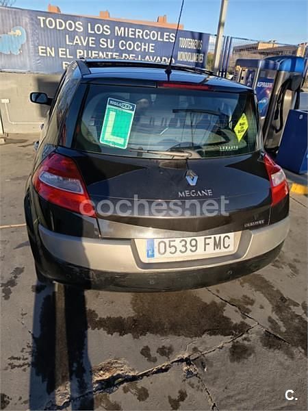 Usado Renault Mégane II Dynamique 110 CV (80 kW) 2007 Negro Berlina