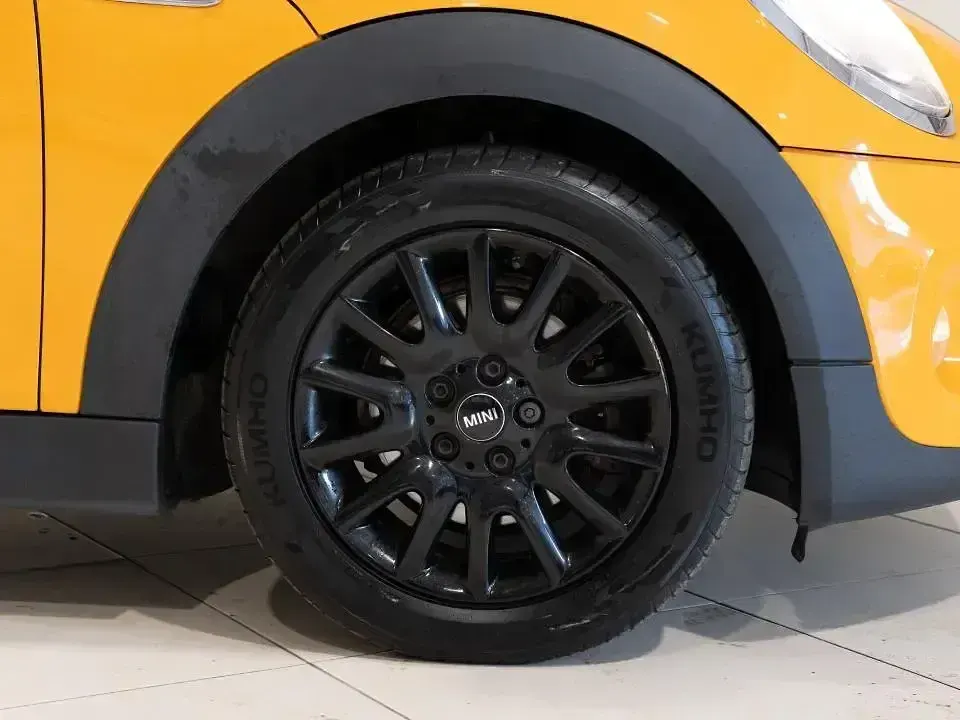Usado Mini Cooper D 116 CV (85 kW) 2017 Otro Utilitario