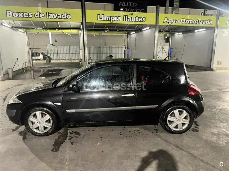 Usado Renault Mégane II Expression 115 CV (84 kW) 2003 Negro Berlina