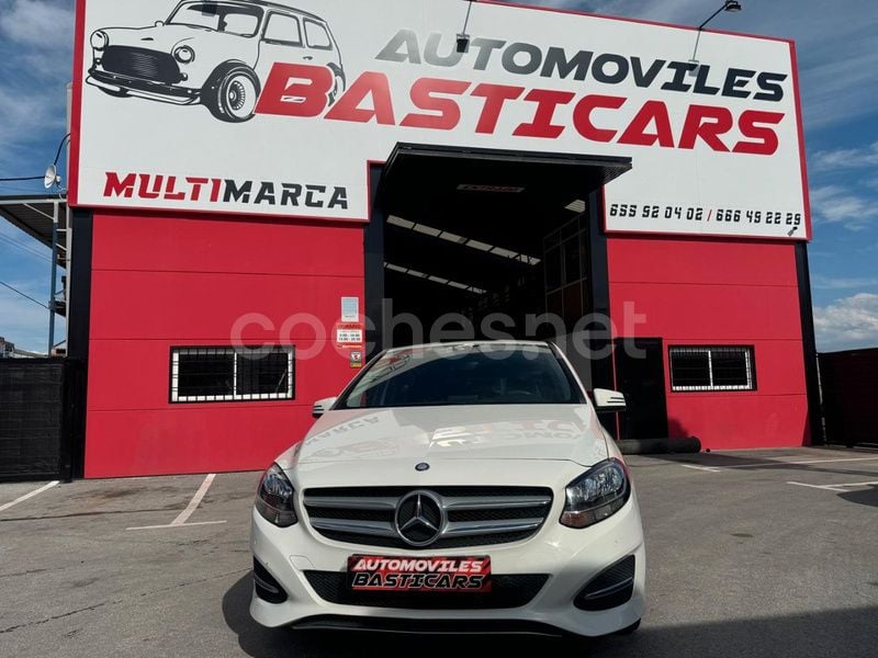 Blanco Usado 2015 Mercedes B200 Monovolumen | 13.899 € (Precio justo) - Imagen 1/4
