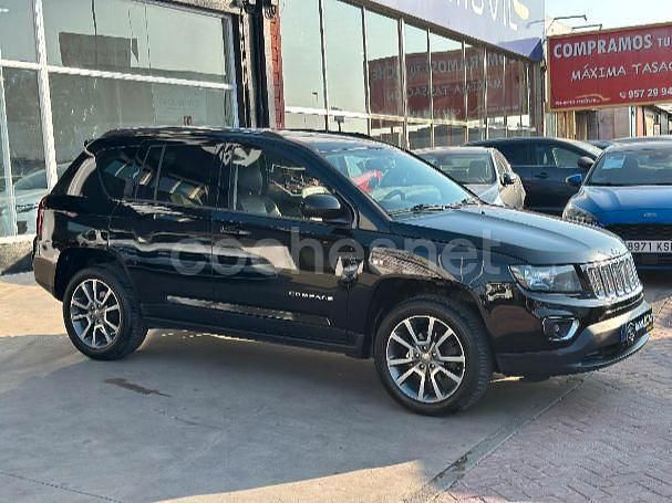 Negro Usado 2014 Jeep Compass Limited SUV | 13.900 € - Imagen 1/4