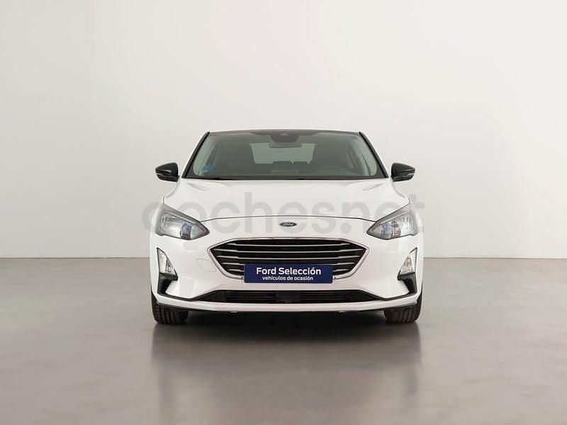 Usado Ford Focus Trend 125 CV (91 kW) 2021 Blanco Berlina