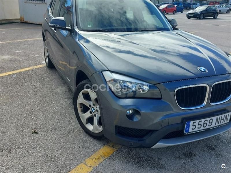 Usado BMW X1 184 CV (135 kW) 2013 Gris / plata SUV