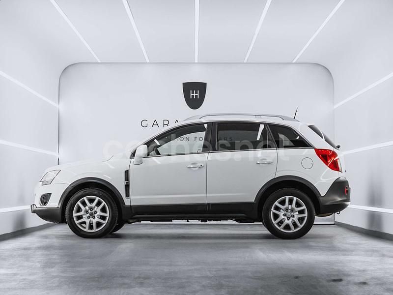 Usado Opel Antara Cosmo 163 CV (119 kW) 2011 Blanco SUV