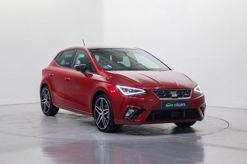 Usado Seat Ibiza FR 116 CV (85 kW) 2019 Rojo Utilitario