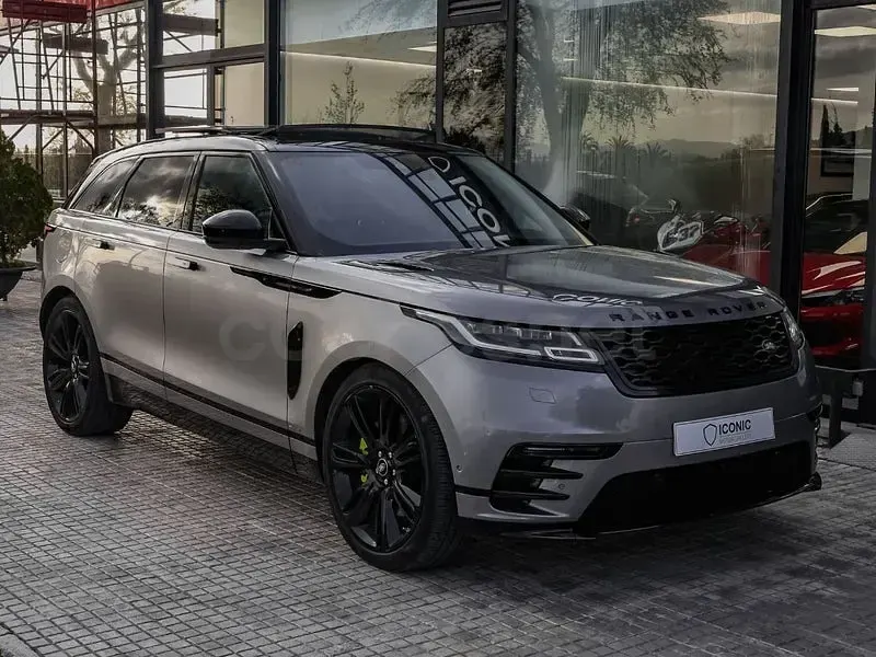Usado Land Rover Range Rover Velar Basis 300 CV (220 kW) 2021 Gris / plata SUV