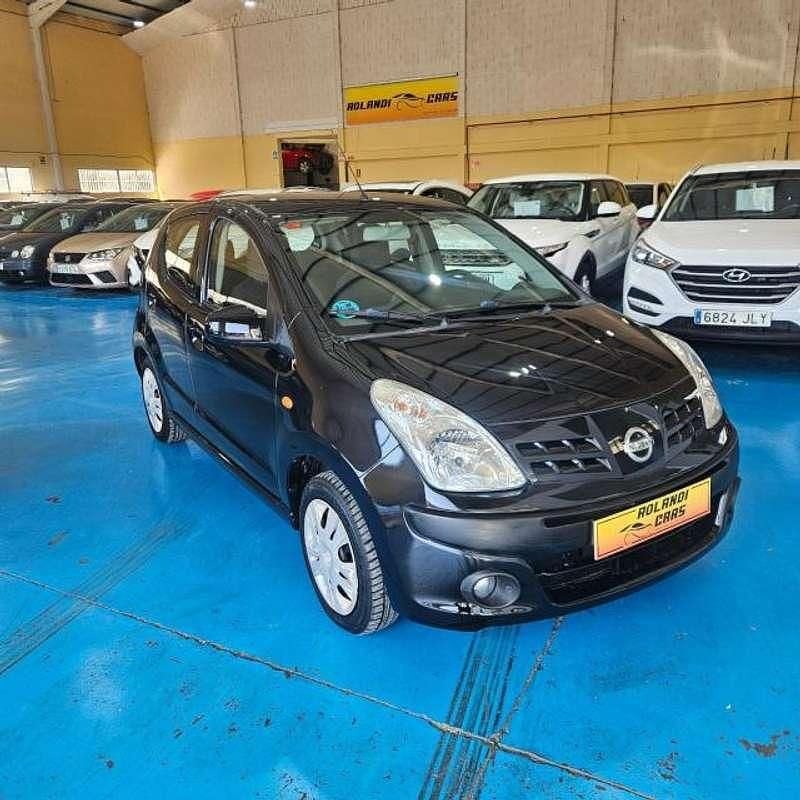 Usado Nissan Pixo 68 HP (50 kW) 2011 Preto Citadino