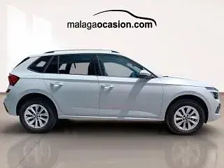 Usado Skoda Kamiq Selection 116 CV (85 kW) 2026 Blanco SUV