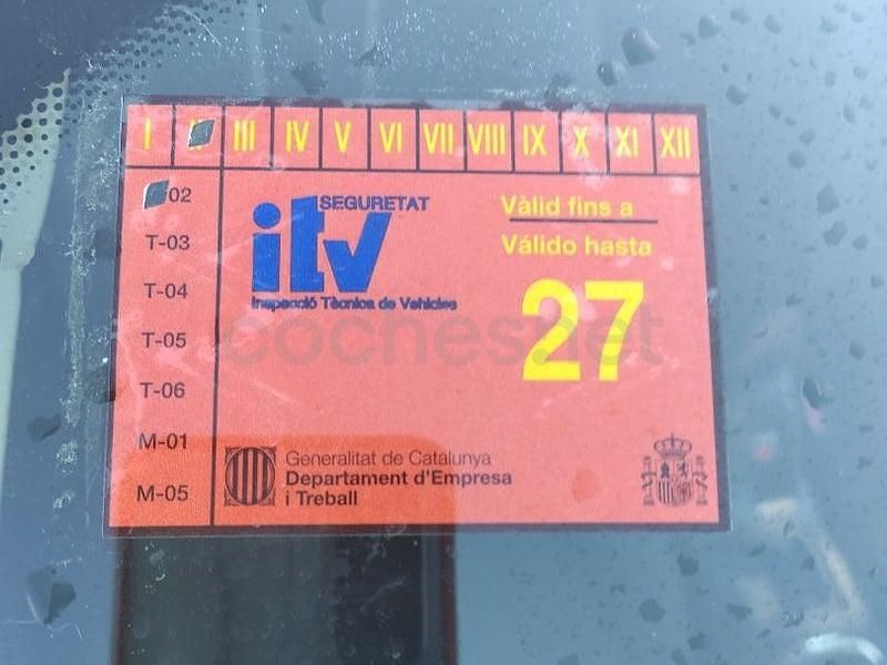 Usado Renault Mégane Dynamique 110 CV (80 kW) 2013 Gris / plata Berlina