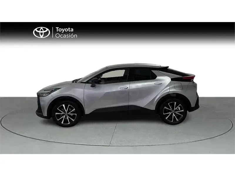 Usado Toyota C-HR Advance 140 CV (102 kW) 2024 Gris / plata SUV