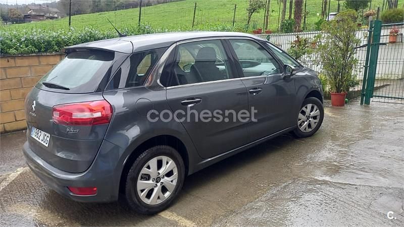 Usado Citroën C4 Picasso Intensive 115 CV (84 kW) 2015 Gris / plata Monovolumen