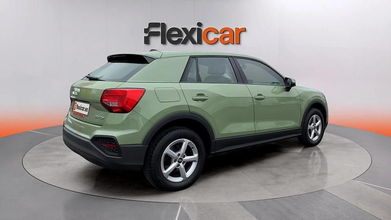 Usado Audi Q2 Premium 116 HP (85 kW) 2021 Azul SUV