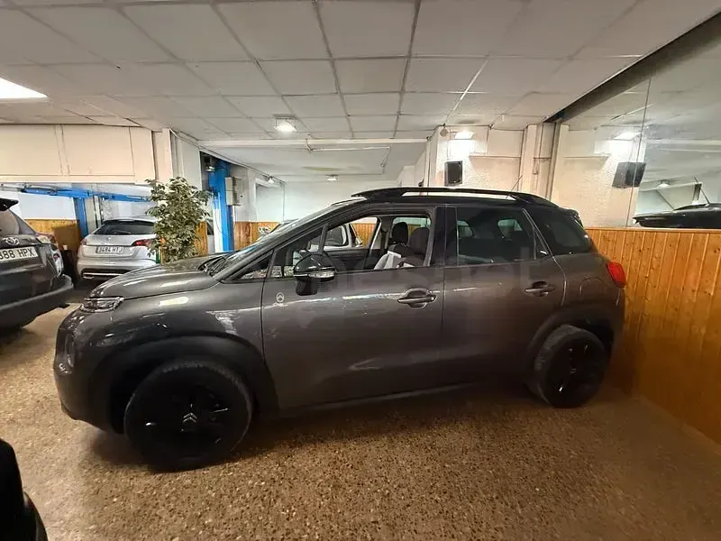 Usado Citroën C3 Aircross Shine 102 CV (75 kW) 2019 Gris / plata SUV