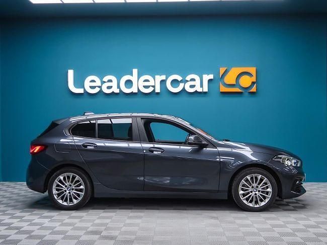 Usado BMW 118 136 CV (100 kW) 2021 Gris / plata Utilitario