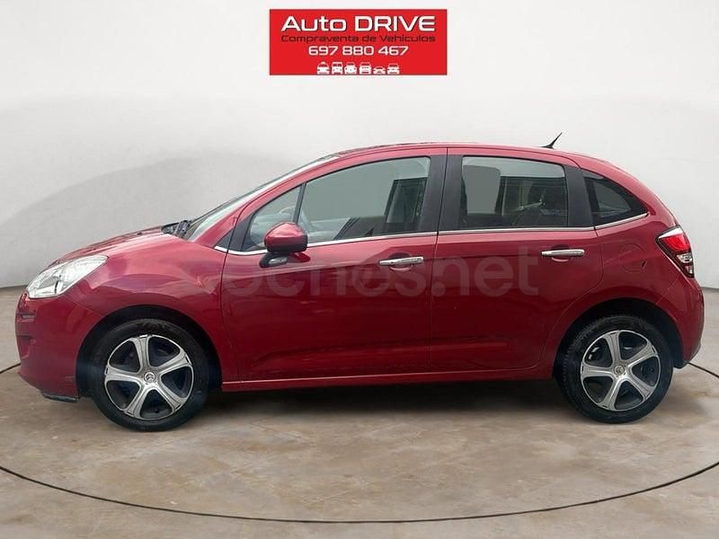 Usado Citroën C3 Feel 68 CV (50 kW) 2016 Granate Berlina