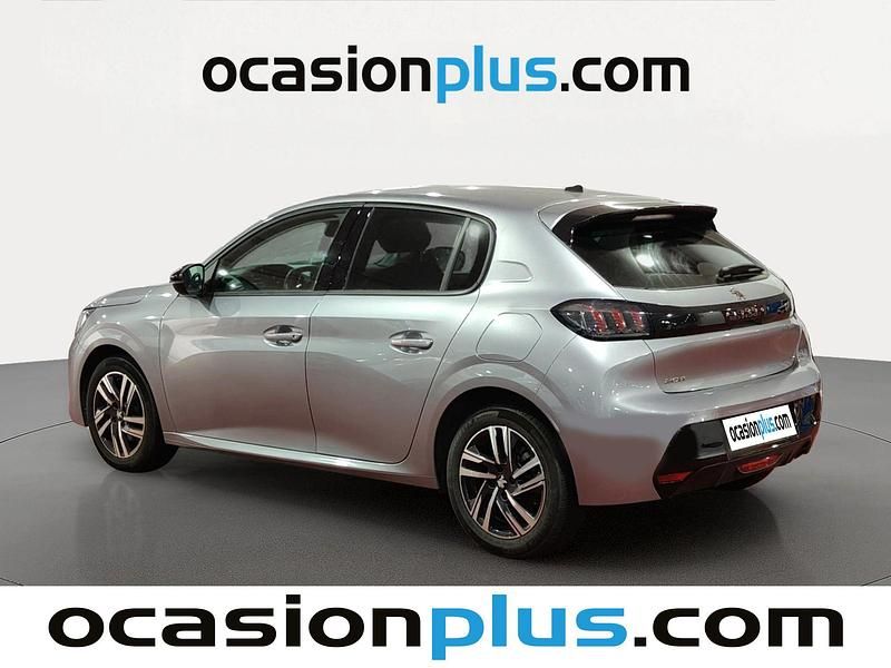 Usado Peugeot 208 Allure 102 CV (75 kW) 2023 Gris Utilitario