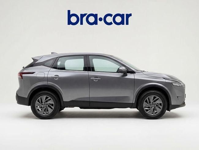 Usado Nissan Qashqai Acenta 158 CV (116 kW) 2022 Gris / plata SUV