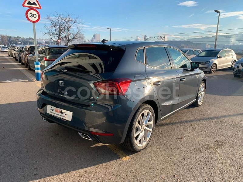 Usado Seat Ibiza FR 150 CV (110 kW) 2024 Gris / plata Berlina