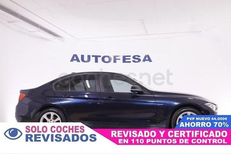 Usado BMW 318 143 CV (105 kW) 2013 Azul Berlina