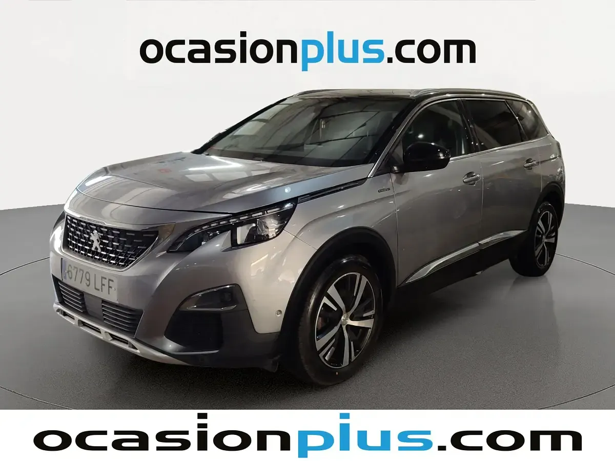 Usado Peugeot 5008 GT-line 131 CV (96 kW) 2020 Gris SUV