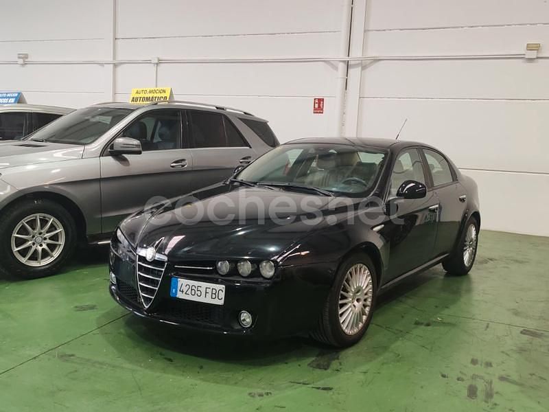 Negro Usado 2006 Alfa Romeo 159 Berlina | 3500 € (Precio justo) - Imagen 1/4