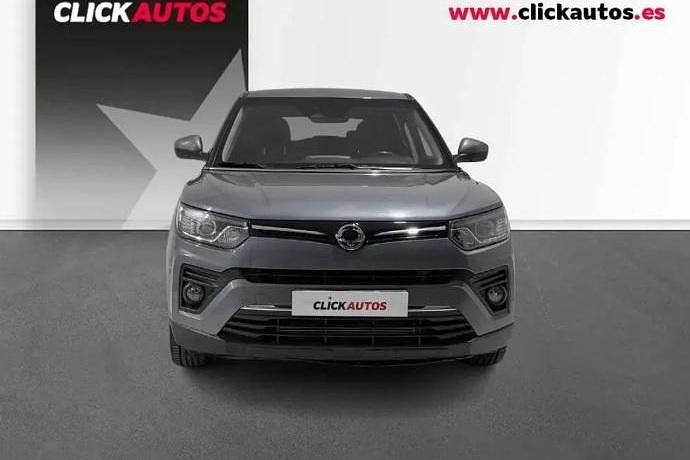 Usado Ssangyong (KGM) Tivoli 128 CV (94 kW) 2023 Gris SUV